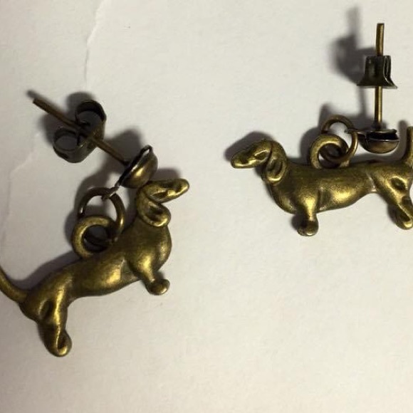 Weenie Dog Dachshund earrings - Picture 2 of 3
